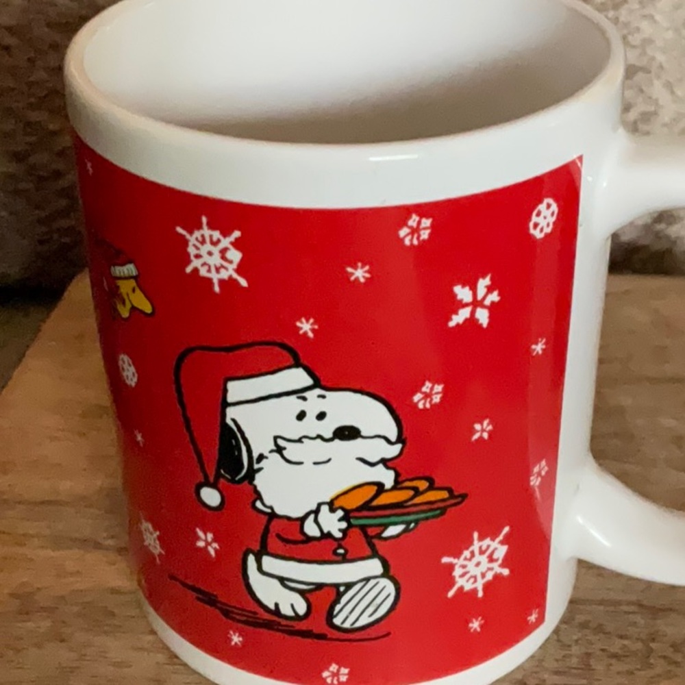 🌸3 for $18 🌸 Snoopy & Woodstock Christmas Seasons Greetings Coffee Mug, 2011 - Picture 6 of 9